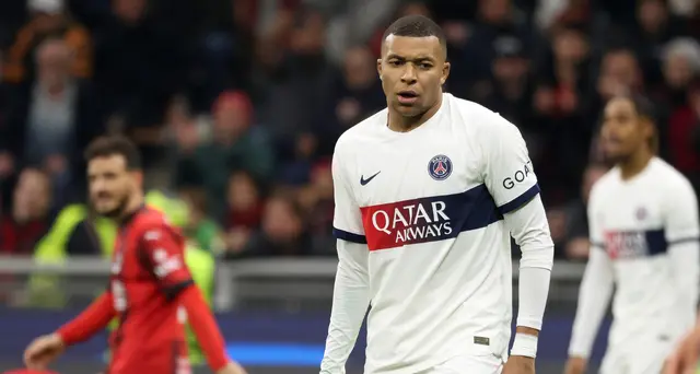 Calcio: Mbappé, Pallone d'Oro premio individuale e nessuno ha segnato quanto me