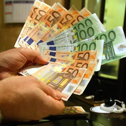 Dipendenti pubblici, i sindacati chiedono aumenti: «Il caro vita erode i salari»