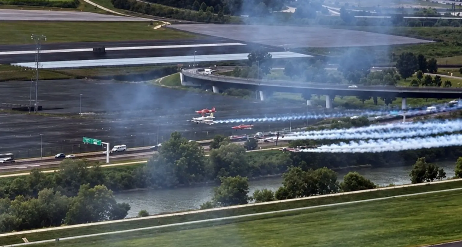 Il tributo aereo per Manuel Unterkircher: nove velivoli in volo a Trento
