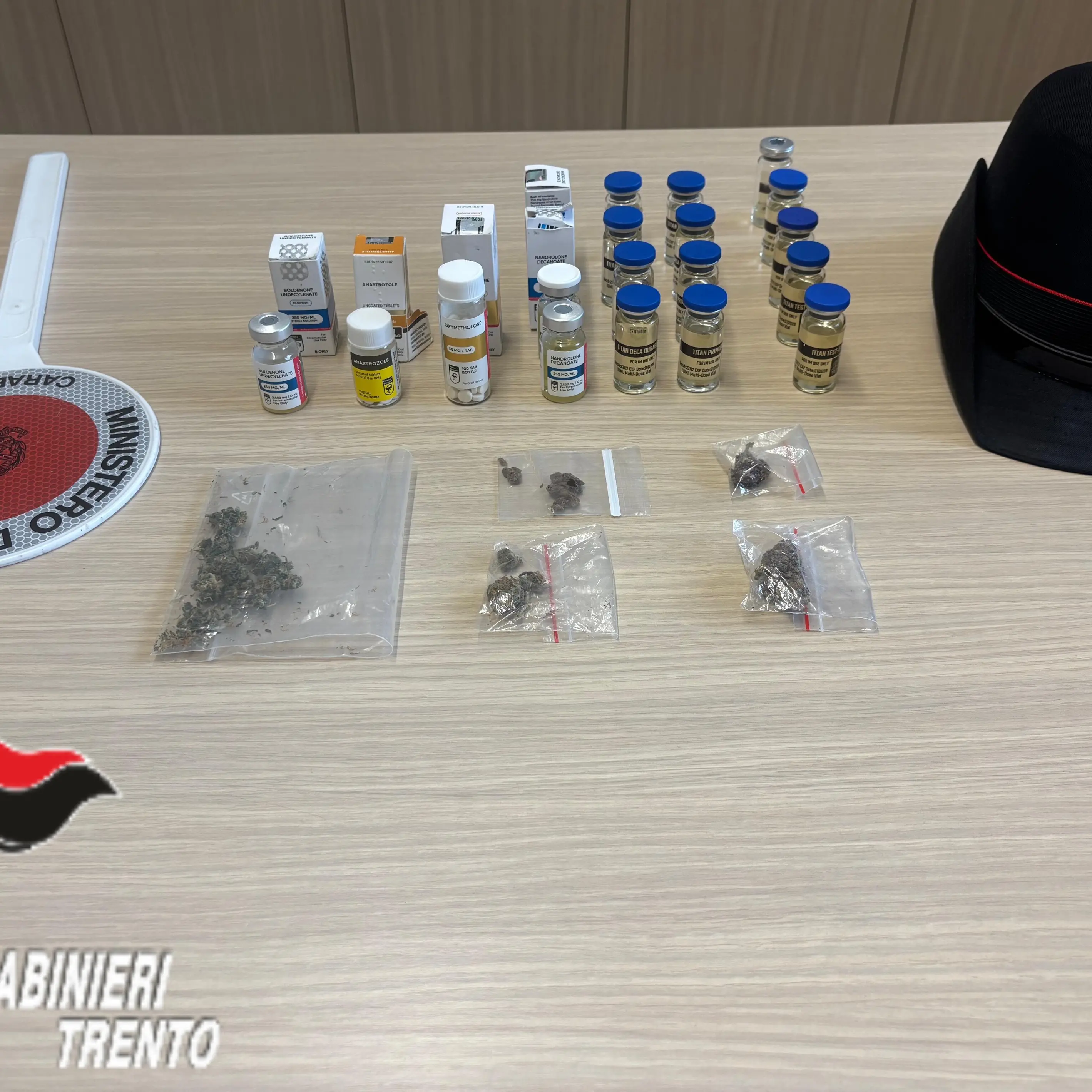 Doping e droga in Val Rendena, denunciato un uomo: sequestrati anabolizzanti, marijuana e hashish
