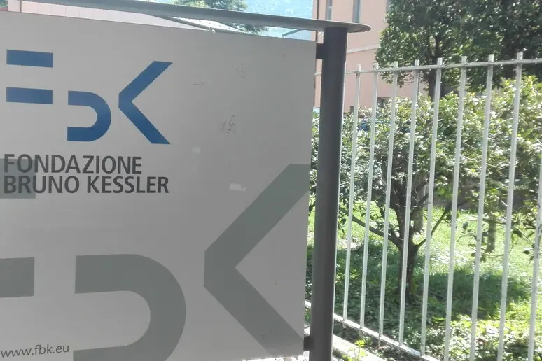 SophIA, nasce il polo nazionale per intelligenza artificiale e cybersecurity: FBK tra i partner scientifici