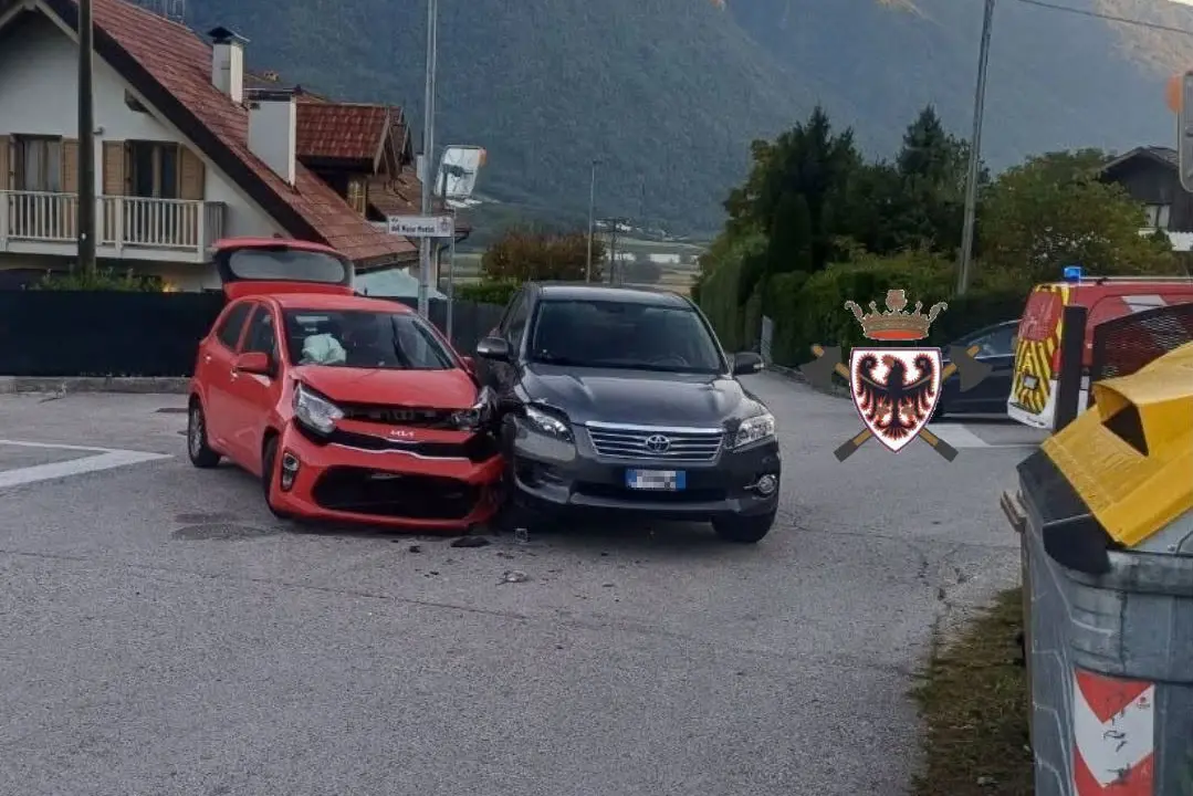 Incidente a Barco, due auto coinvolte: un ferito lieve