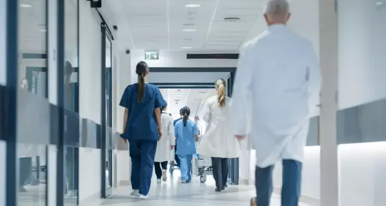 Sanità, in Trentino 40 mila persone rinunciano alle cure: spesa privata cresciuta del 40%