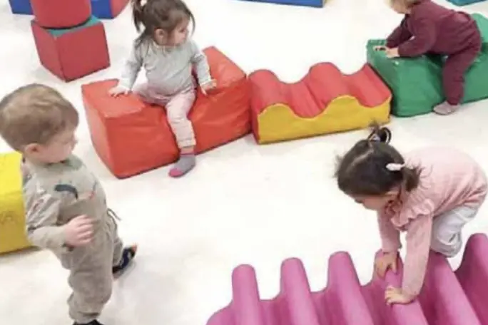 L'odissea di una famiglia per mandare il bimbo al nido