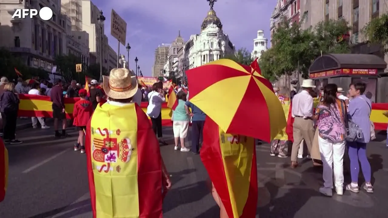 Madrid, in 20mila in piazza per la \"Marcia della dignità\" contro Sanchez e per Ceuta