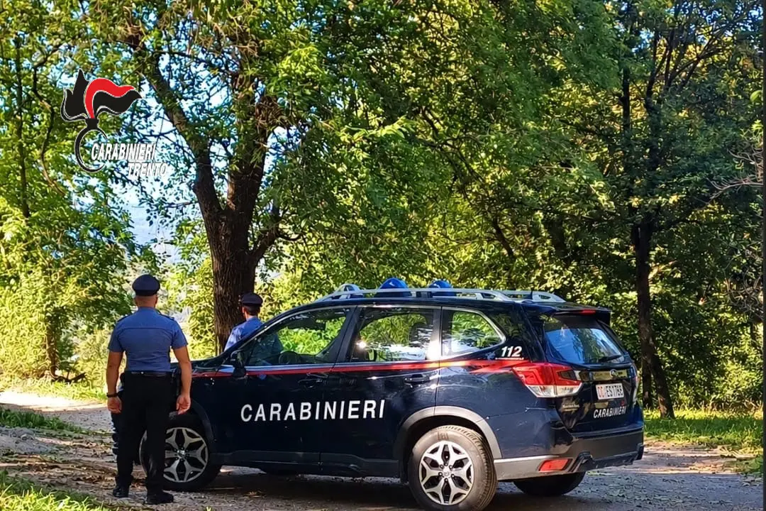 Pergine, 150 grammi di cocaina sequestrati dai carabinieri: la droga nascosta vicino a Villa Rosa