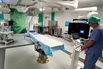 Trento, al Santa Chiara inaugurata una sala operatoria ibrida da 5,7 milioni di euro