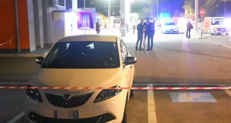 Aggressione al distributore di Reggio Emilia, l’arrestato aveva lavorato come animatore a Trento