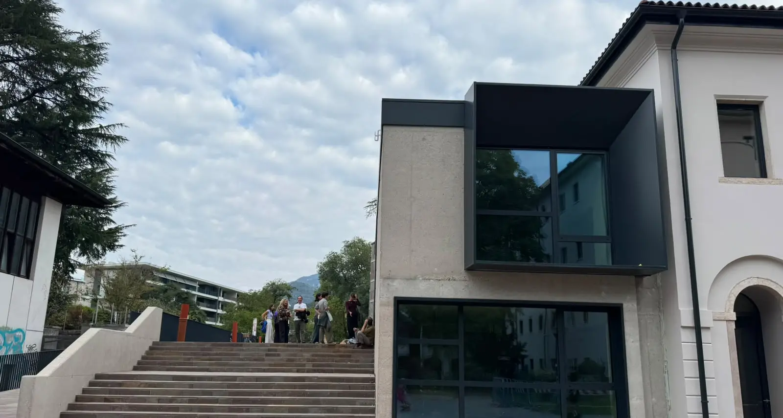 L’ex mensa torna a vivere: nasce «Contentissimo», il nuovo spazio per i giovani a Trento