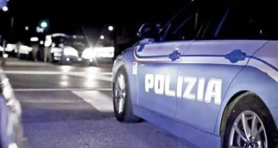 Poliziotto del basso Trentino rinviato a giudizio per atti sessuali su minore
