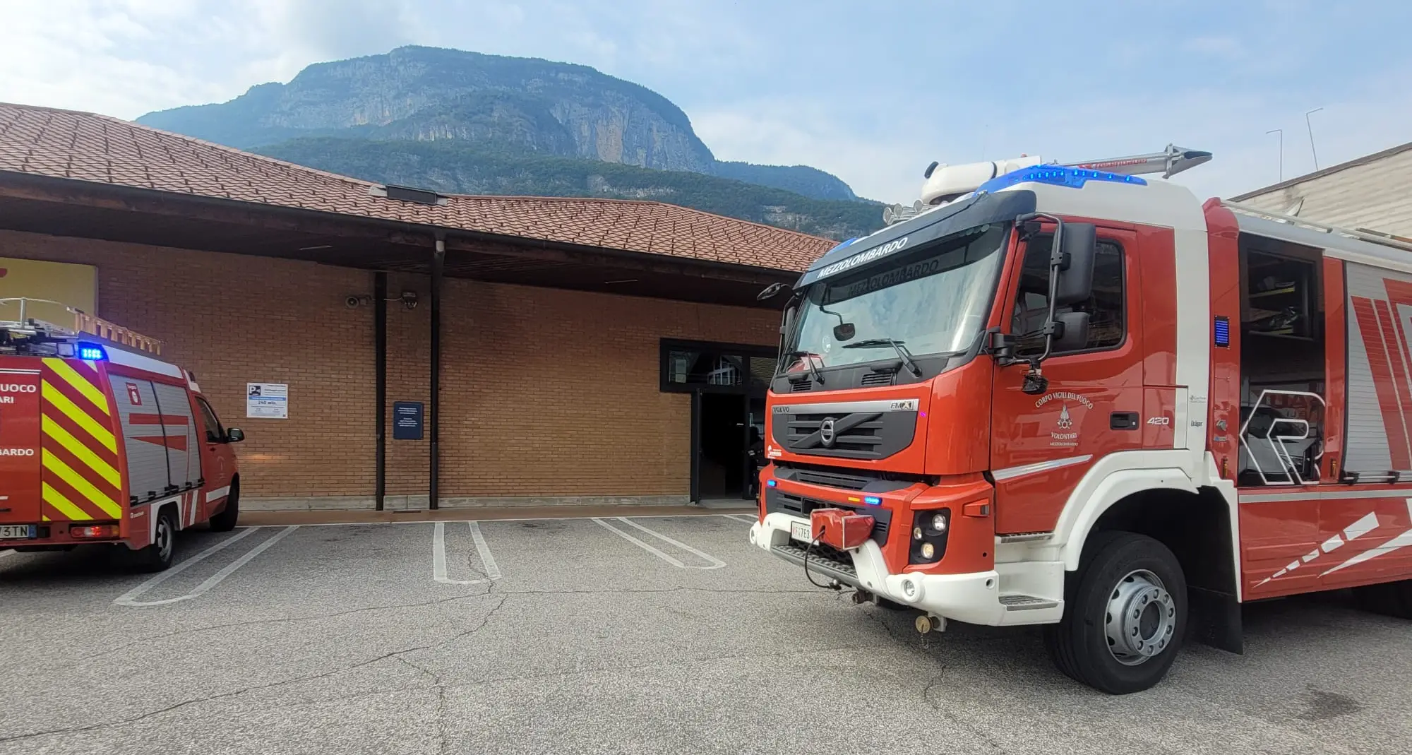 Mezzolombardo, principio d’incendio al supermercato: evacuati clienti e personale
