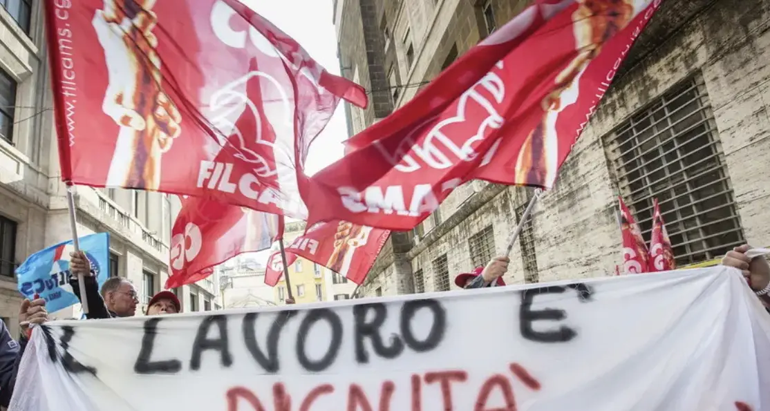 Esperia perde importanti commesse, sessanta dipendenti con il fiato sospeso