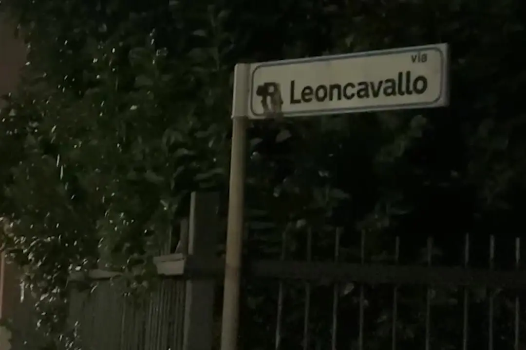 Colpito da due colpi di pistola alla schiena, giallo alle porte di Milano