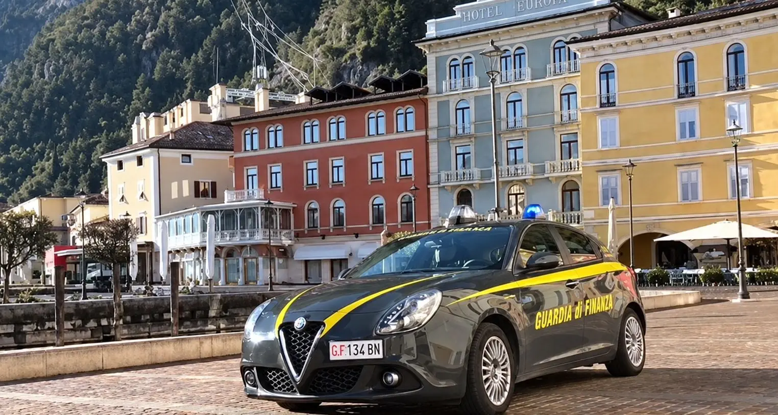 Evasore totale con cinque alloggi turistici