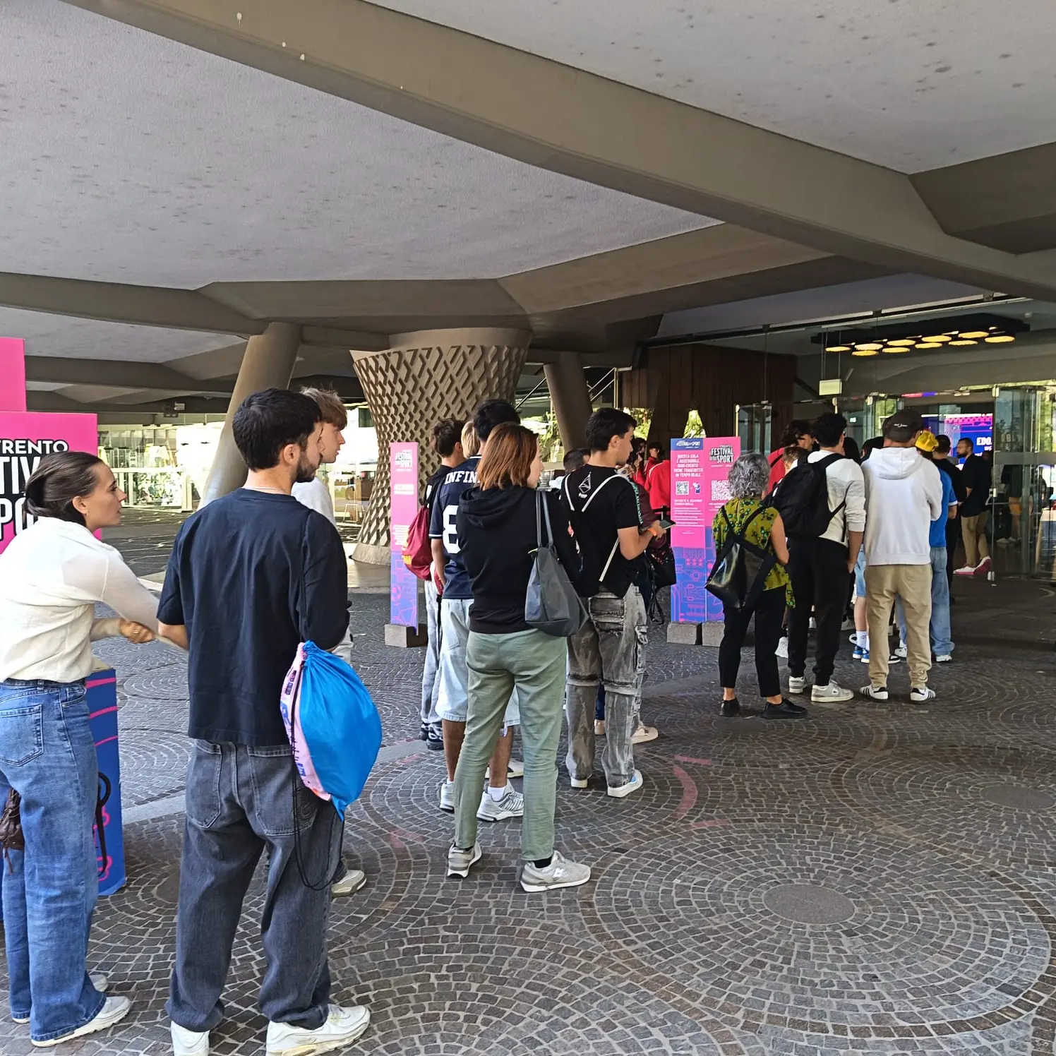 Trento capitale dello sport: folla in centro per l’ultima giornata del Festival