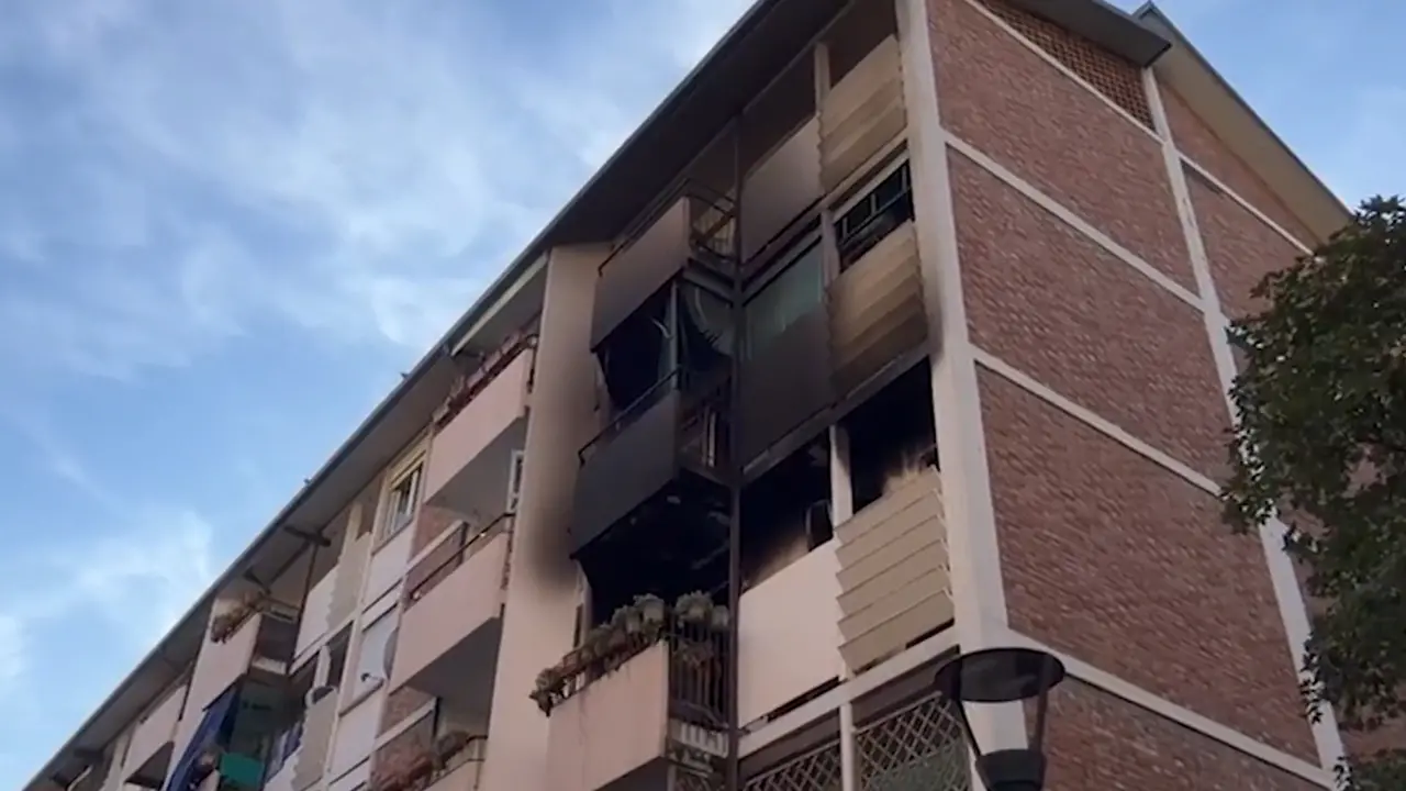 Milano, incendio in appartamento: morta una donna di 75 anni