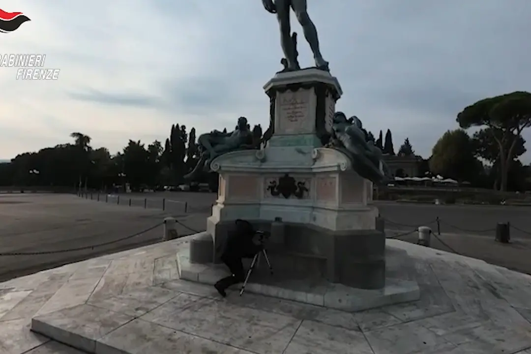 Bombola a piazzale Michelangelo 'inoffensiva', concluso intervento