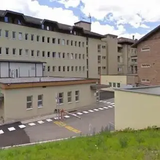 Ospedale di Cavalese, endoscopia ancora sospesa: nessuna data per la riattivazione