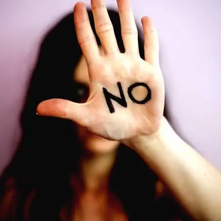 Stalking e botte all’ex: «Sei solo mia, non sarai mai di nessuno»