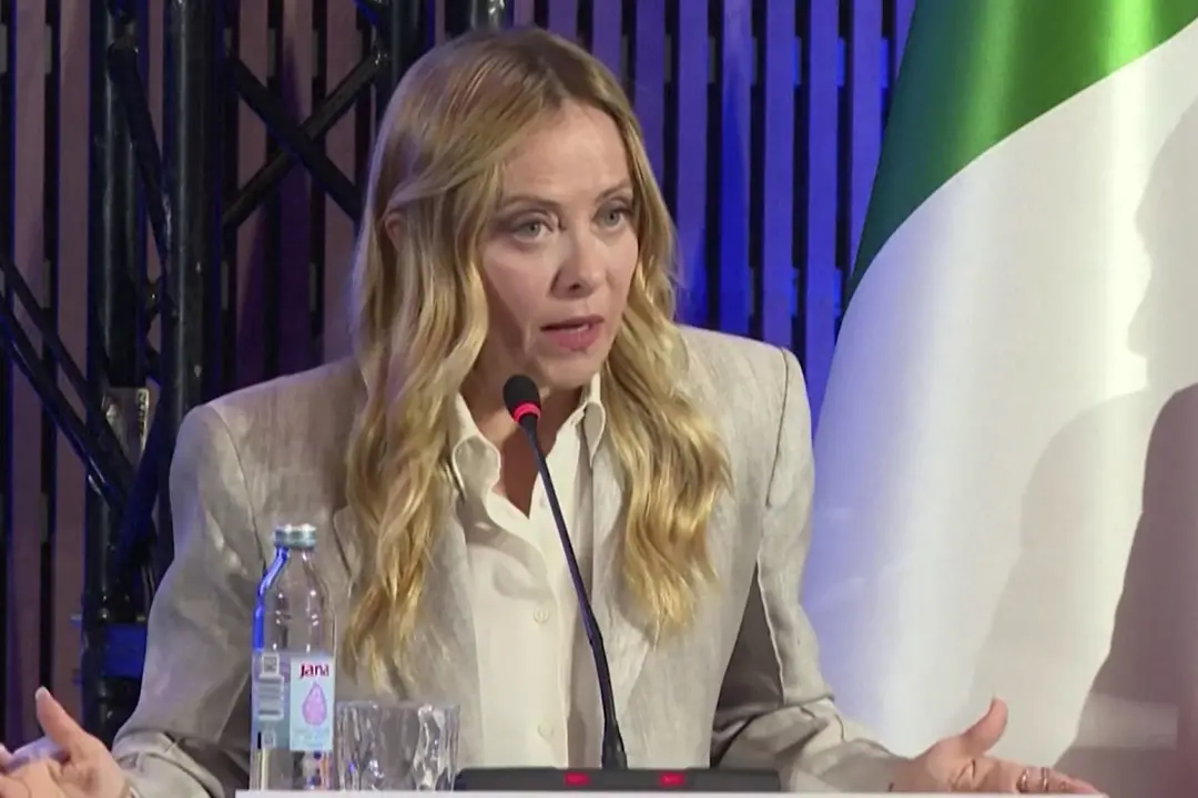 Meloni: \"Valutiamo accise mobili, ci sono circa 160 milioni spendibili\"