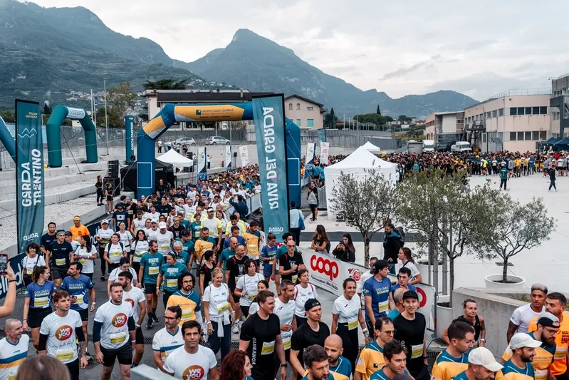 Riva del Garda, 2.200 persone di corsa per la Business Run: ecco tutti i vincitori