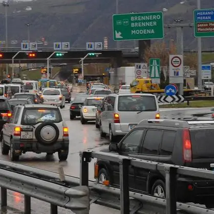 Autostrada del Brennero, nuove limitazioni notturne per i camion