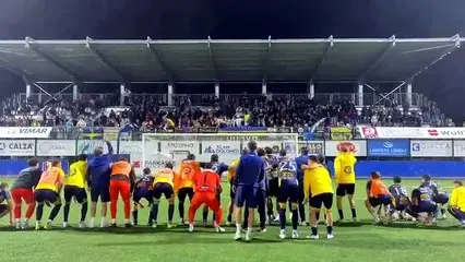 Il Trento batte la Folgore Caratese 1-0: l'esultanza dei giocatori