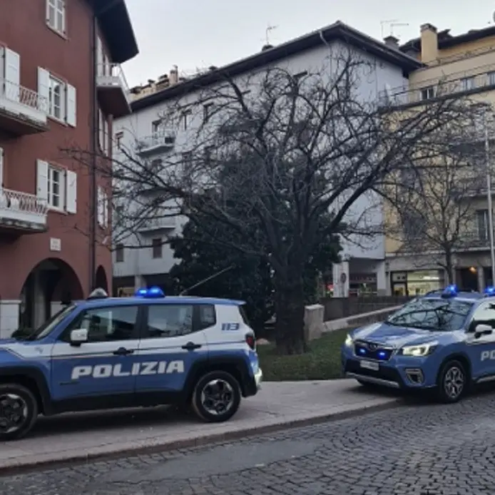 Trento, stretta dei carabinieri nel weekend: 314 persone controllate e cinque denunce