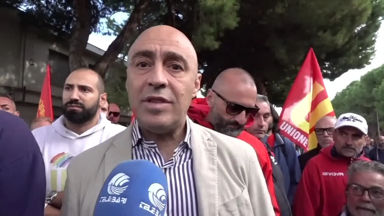 Ex Ilva, sindaco di Taranto: \"Le angosce dei lavoratori vanno ascoltate\"