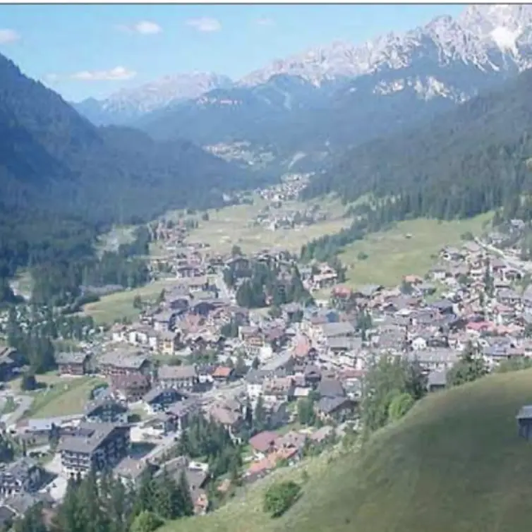 Affitti in Trentino, a Campitello di Fassa la casa si mangia metà dello stipendio