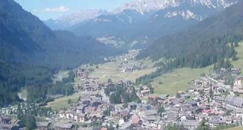 Affitti in Trentino, a Campitello di Fassa la casa si mangia metà dello stipendio