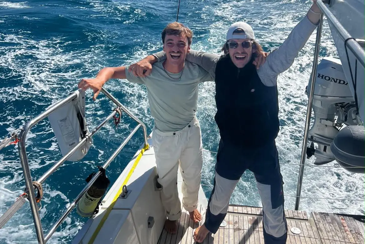 Due giovani trentini in barca a vela per il giro del mondo: 15 mesi tra gli oceani
