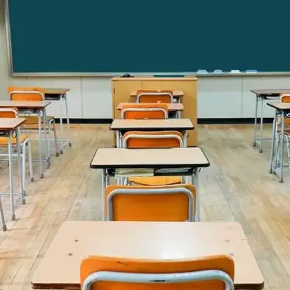 Scuola, i sindacati alzano la voce: «Servono risorse per salari e contratto»