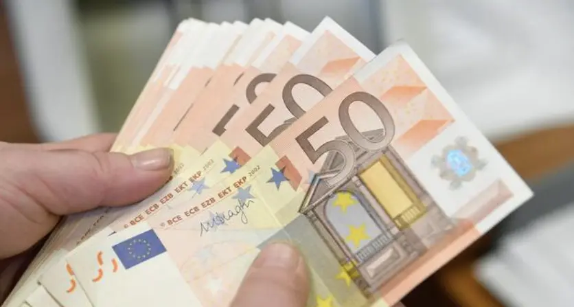 Stipendi, il Trentino resta indietro: in Alto Adige si guadagna il 20% in più