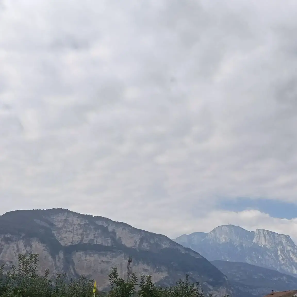 Meteo in Trentino, sole e temperature miti fino a sabato: domenica cambia il tempo