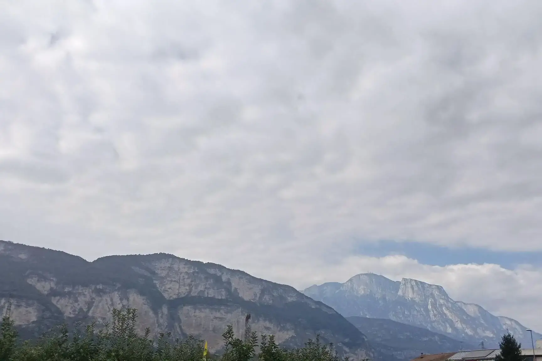 Meteo in Trentino, sole e temperature miti fino a sabato: domenica cambia il tempo