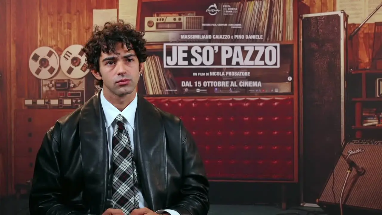 Massimiliano Caiazzo è Pino Daniele: \"Ho avuto paura di non sentirmi all'altezza\"