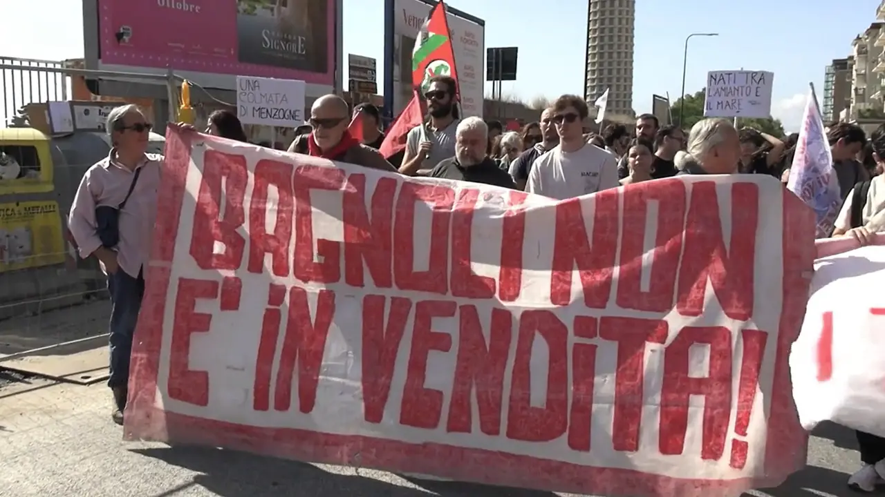 Campi Flegrei, manifestazione contro l'inquinamento nell'area
