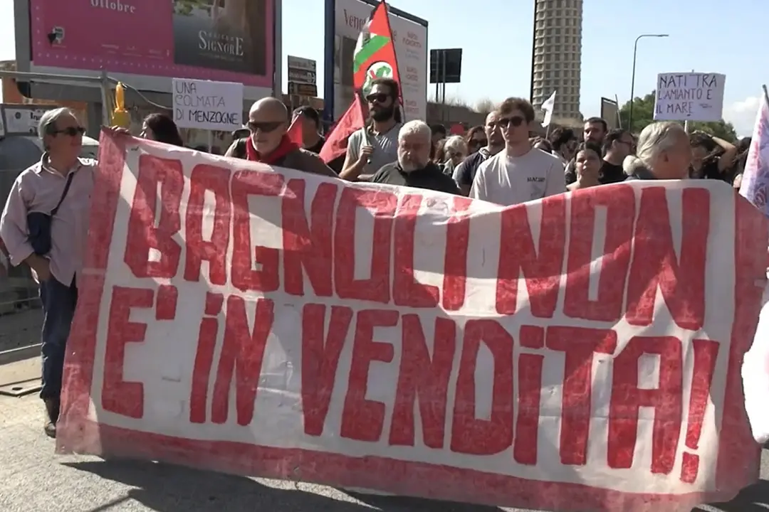 Campi Flegrei, manifestazione contro l'inquinamento nell'area
