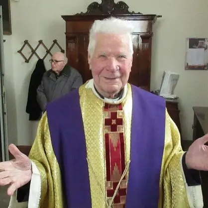 Addio a don Guido Avi, il sacerdote dei record: a 108 anni si spegne una vita straordinaria