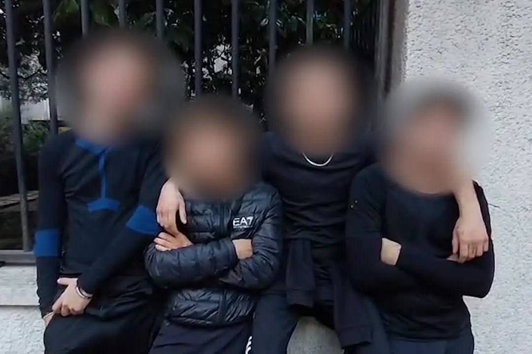 Scontri a Milano, quattro giovani denunciati: “Grazie alla violenza siamo stati ascoltati\"