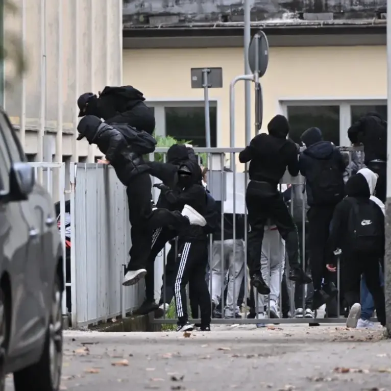 Corteo con violenze, Ianeselli: i teppisti devono rispondere di quello che hanno fatto