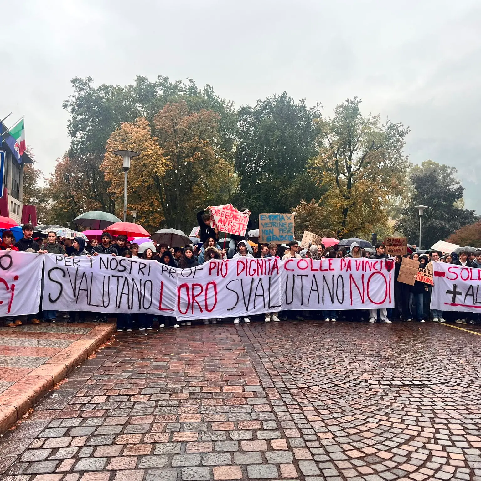 La voce degli studenti di Trento: «Investite sulla scuola, il futuro siamo noi»
