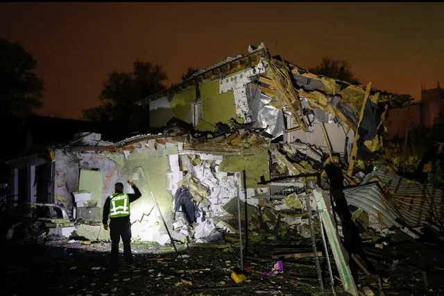 Zelensky, 'dai compassionevoli russi tre ondate di missili balistici su Kiev'