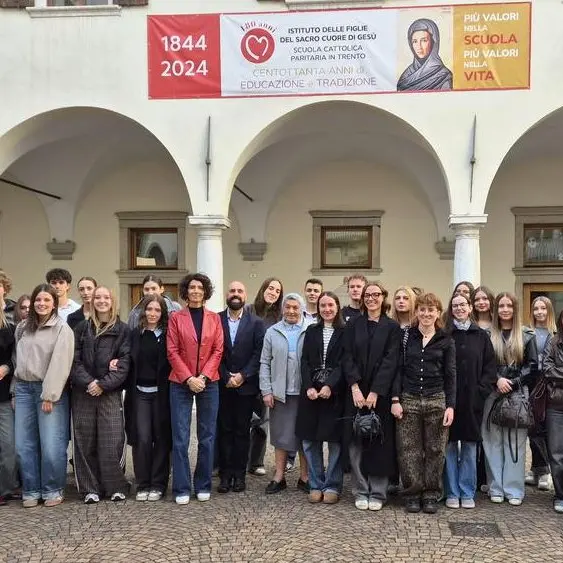 Trento, consegnati i diplomi di maturità a 40 studenti del Sacro Cuore