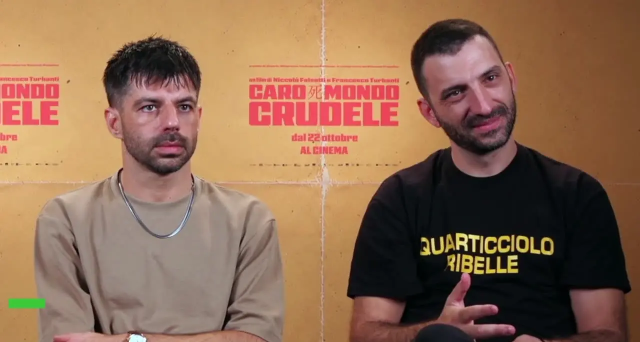 “Caro mondo crudele”, le scuole medie nel film con i disegni di Zerocalcare