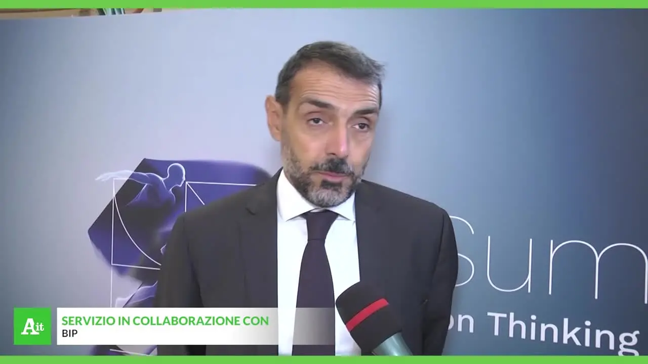 Dalla rivoluzione industriale all’AI: “Trasformazione del mondo del lavoro, come nel Settecento”