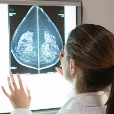 Tumore al seno, Tonina: «Non rinunciate agli screening, c'è in gioco la vostra salute»