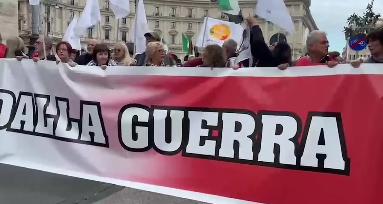 Roma, le voci dei partecipanti alla manifestazione contro il riarmo