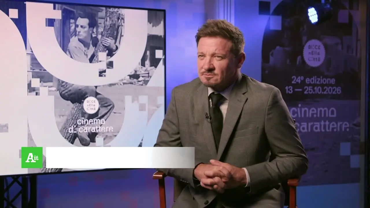 Jeremy Renner si racconta a Roma: “Dopo l’incidente ho riscoperto ciò che conta”